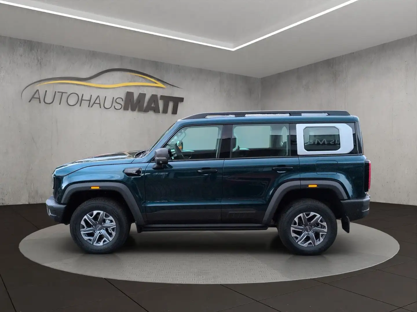 BAIC BJ40 Pro 2.0T Exclusive AT8 4WD Verde - 2