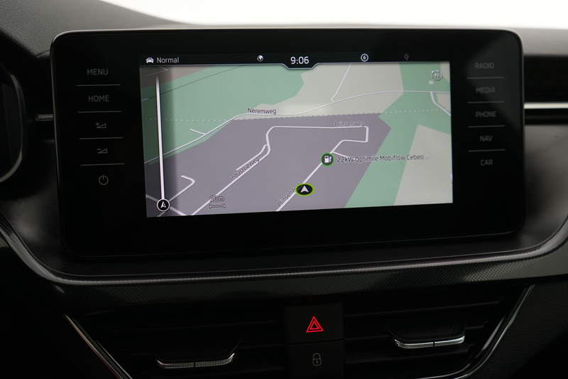 Skoda Kamiq 1.5 TSI DSG Style LED GPS PDC CAM Pano Keyless Car — photo 15