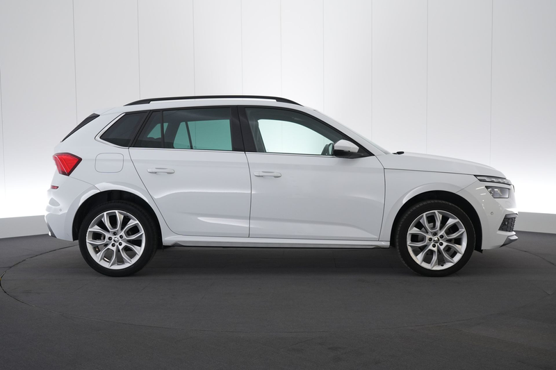 Skoda Kamiq 1.5 TSI DSG Style LED GPS PDC CAM Pano Keyless Car — photo 5