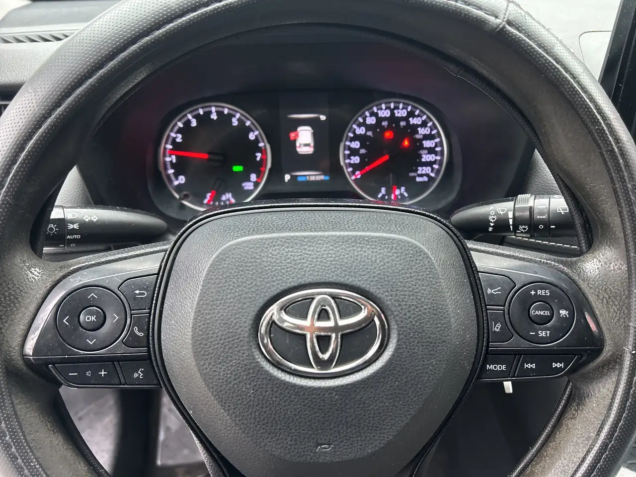 Toyota RAV 4 снимка Toyota RAV 4