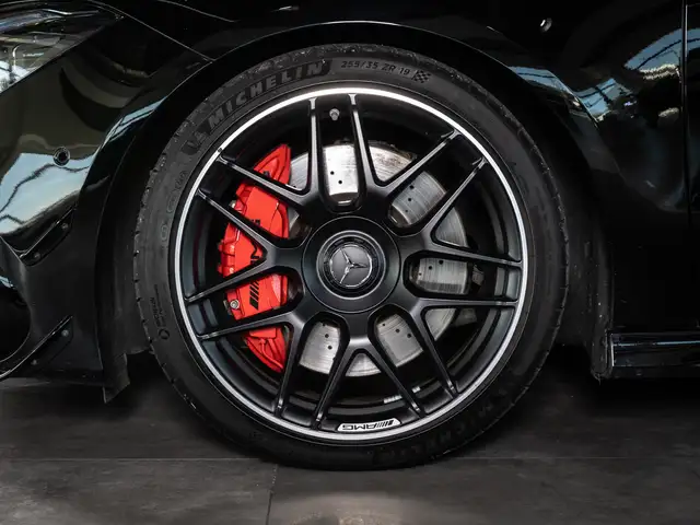 Mercedes-Benz CLA view 6