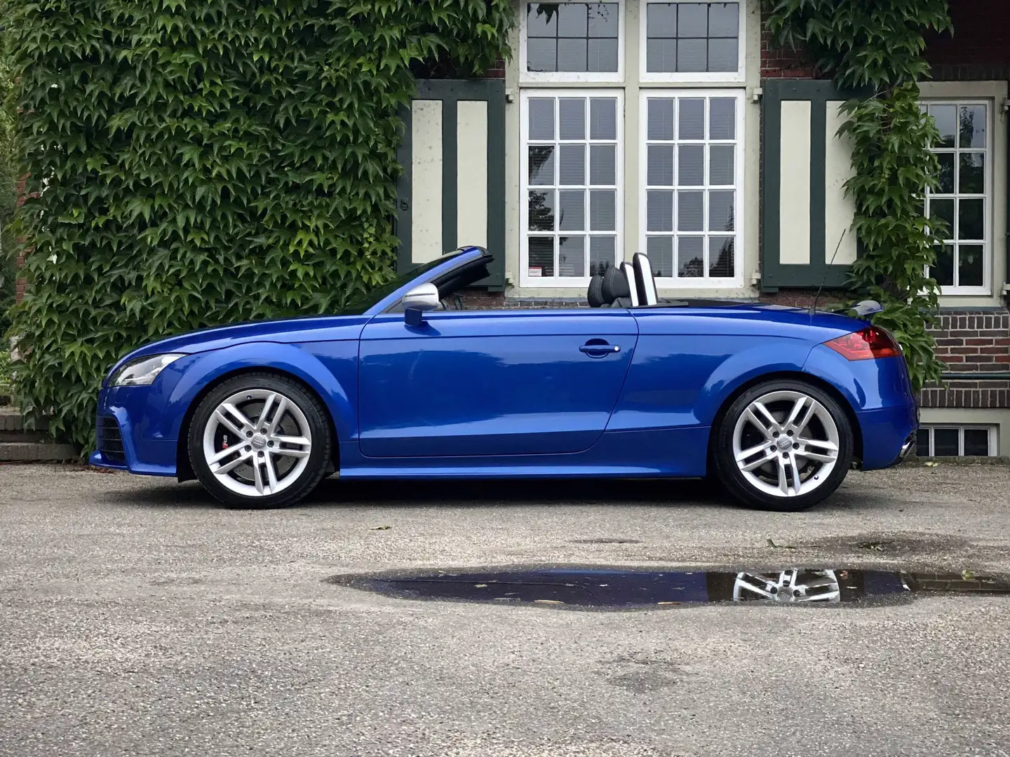 Audi TT RS TT RS Roadster 2,5 TFSI quattro S-tronic Blau - 1