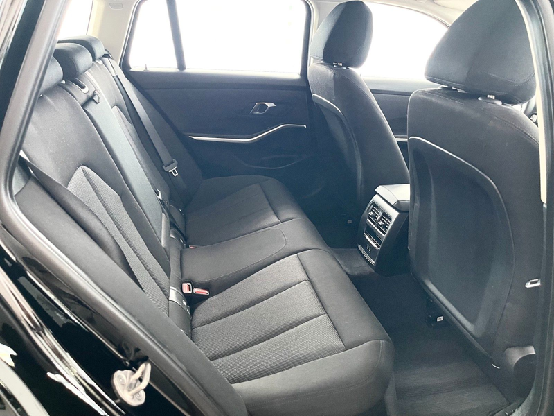 BMW 318 i Widescreen KAMERA Driv.Assist. Unfallfrei — photo 10