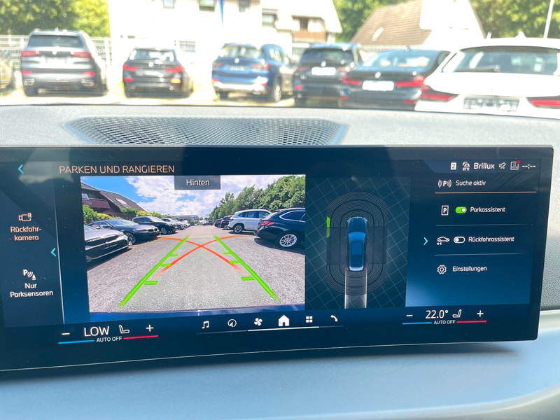 BMW 318 i Widescreen KAMERA Driv.Assist. Unfallfrei — photo 7