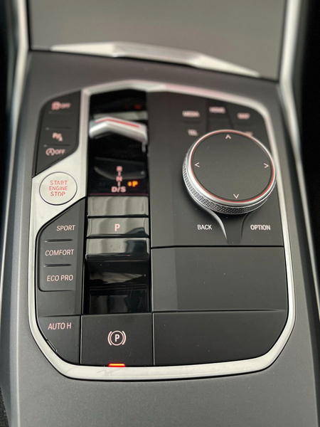 BMW 318 i Widescreen KAMERA Driv.Assist. Unfallfrei — photo 14