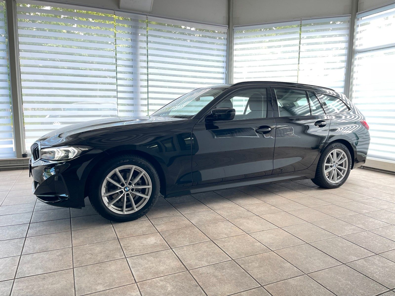 BMW 318 i Widescreen KAMERA Driv.Assist. Unfallfrei — photo 5
