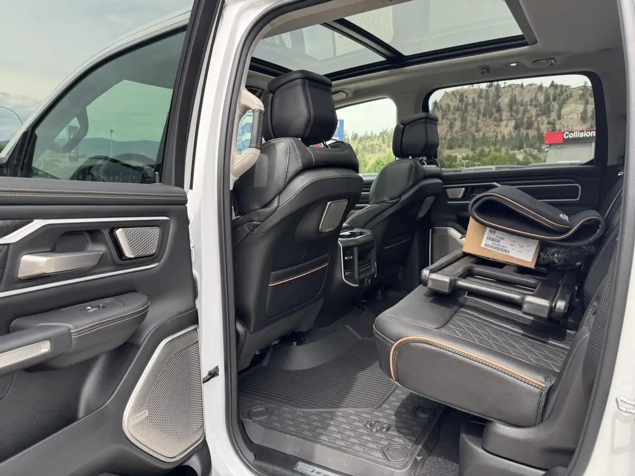 RAM 1500 photo RAM 1500