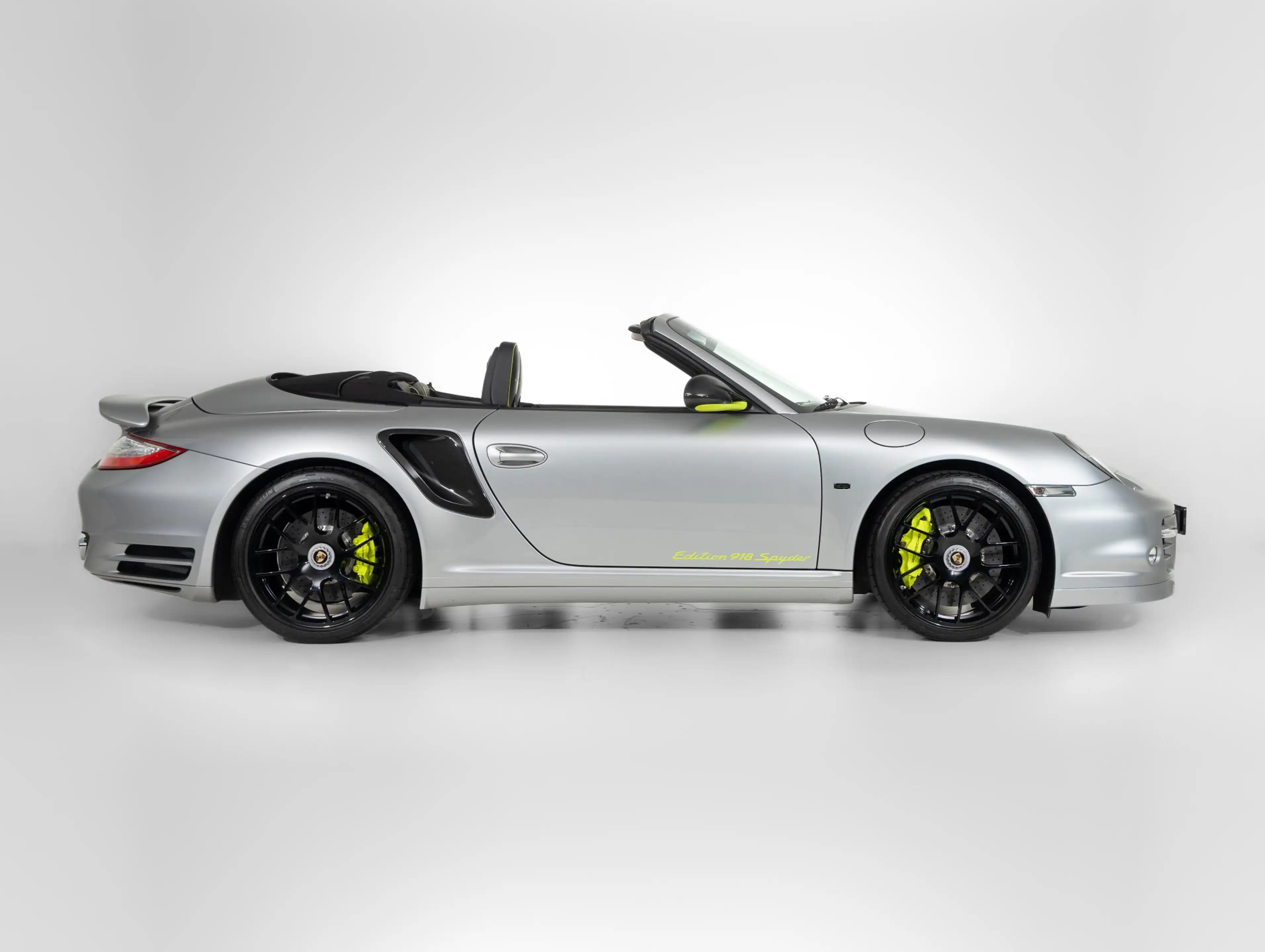 Porsche 997 Turbo S 918 Spyder | No. 550 — photo 10