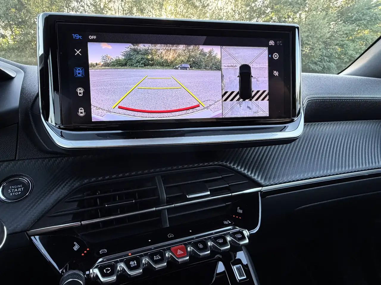 Peugeot 2008 1.2 Hybrid GT e-DCS GT Sièges électrique Massant/PANO/CAMERA/FULL LED/CARPLAY/COCKPIT/KEYLESS/GARANTIE 2030, миниатюра 24