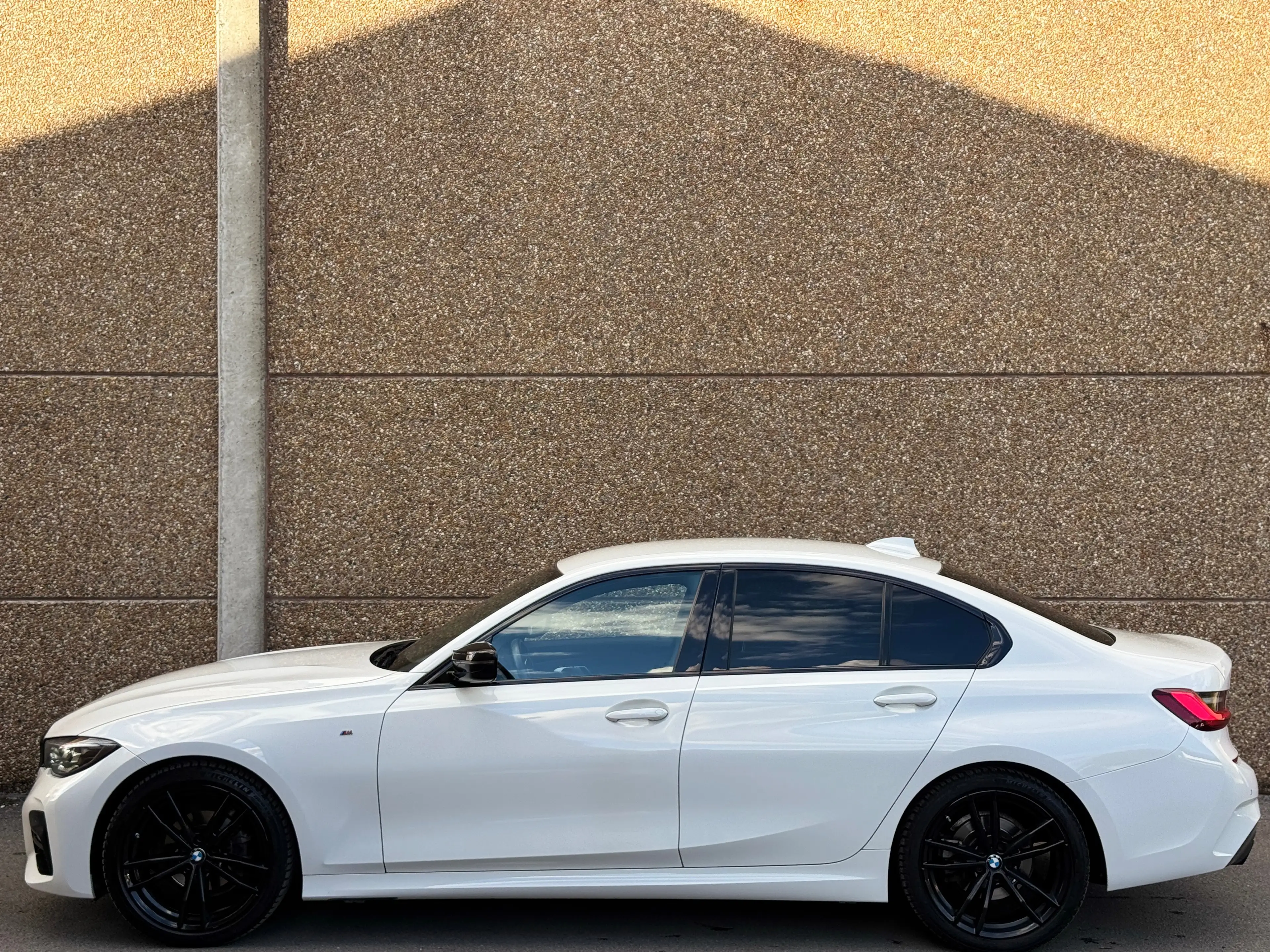 BMW 318 318i Pack M / Gps / Carplay / Jantes 19pouces / Garantie 12mois — photo 7