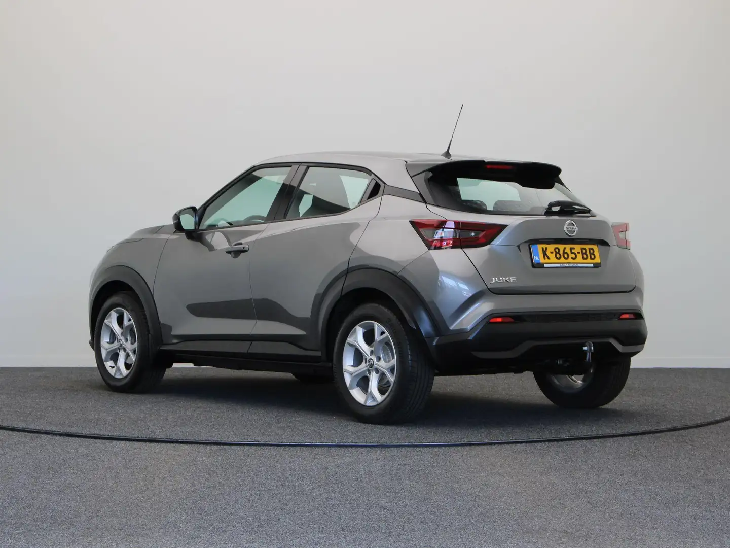 Nissan Juke 1.0 DIG-T Acenta | Verwacht! | 1e Eigenaar | Camer Grijs - 2