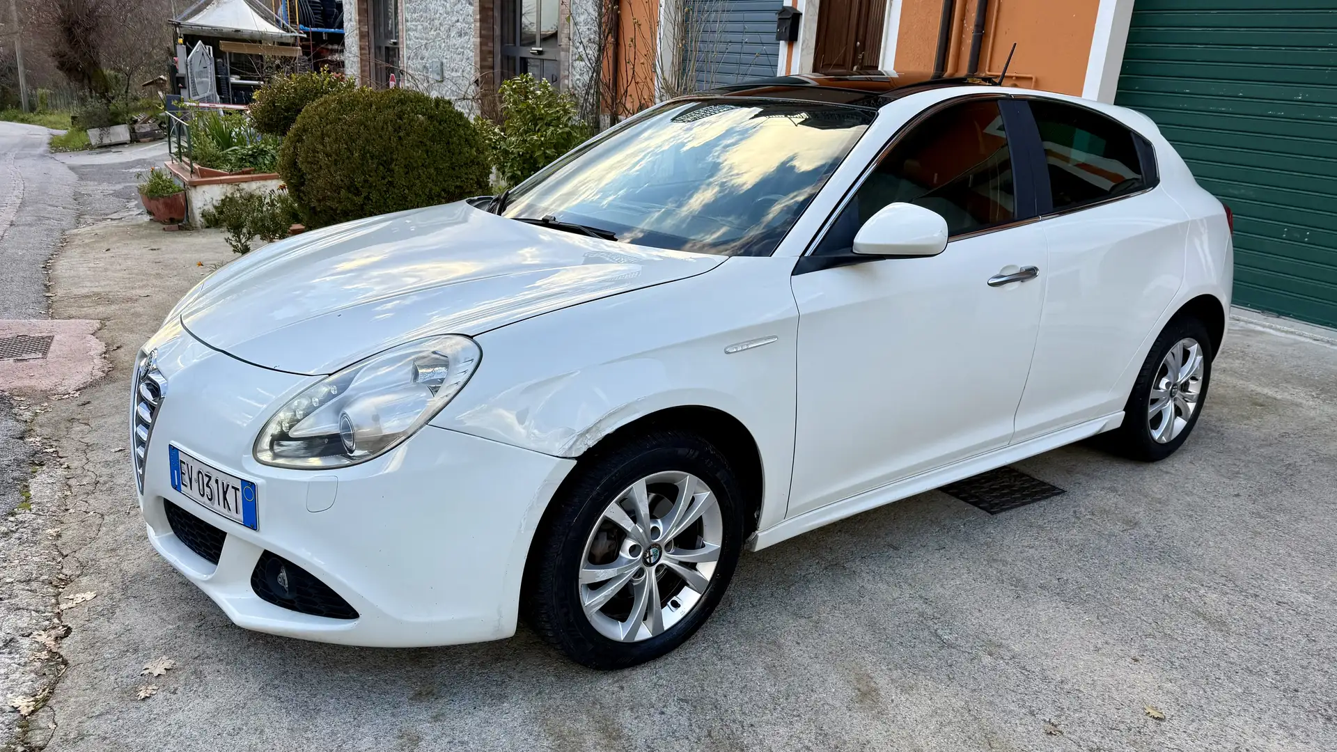 Alfa Romeo Giulietta 1.6 jtdm-2 Progression - 1