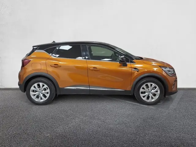 Renault Captur view 5
