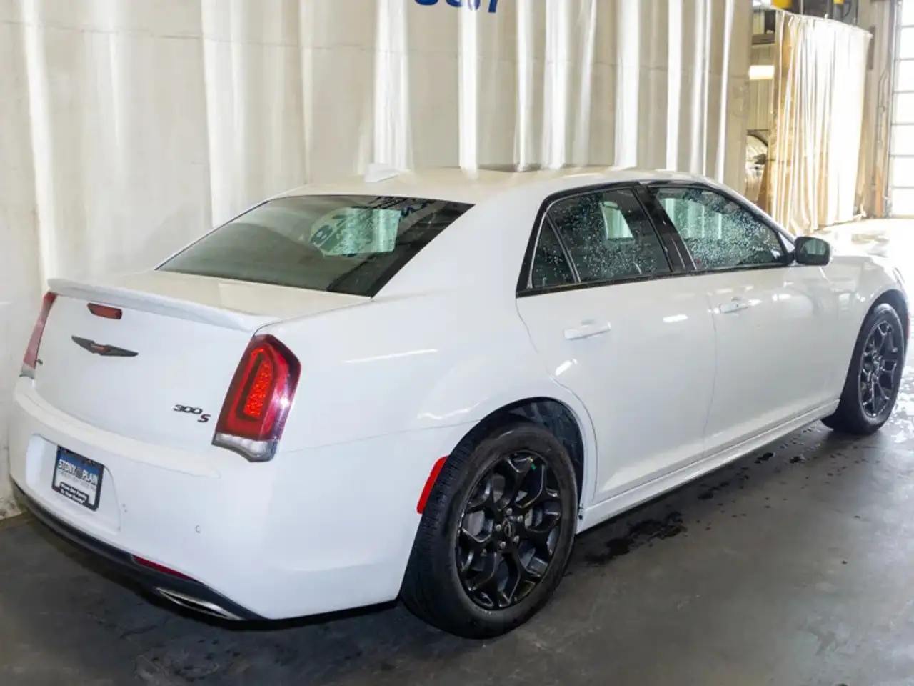 Chrysler 300 снимка Chrysler 300