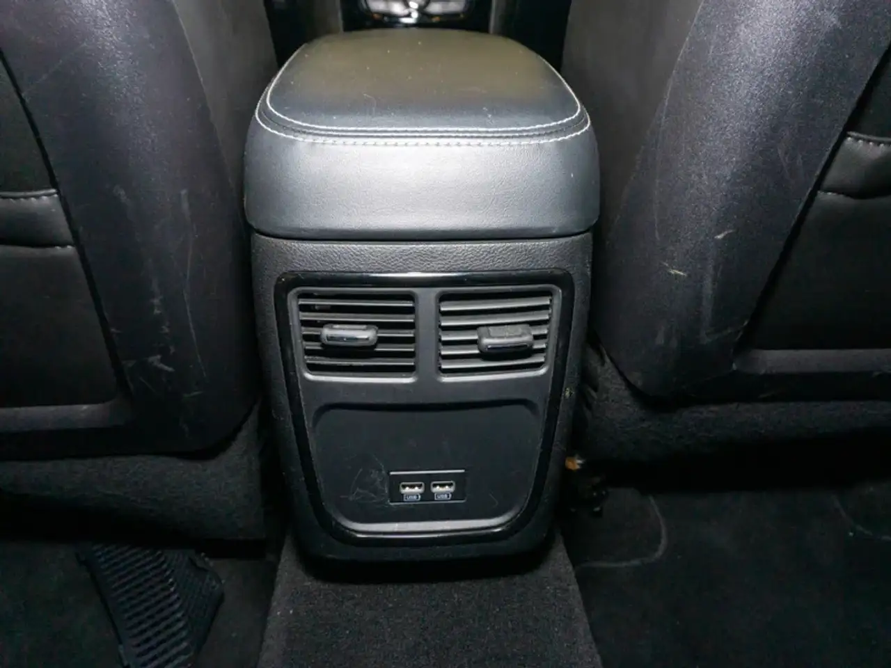 Chrysler 300 снимка Chrysler 300