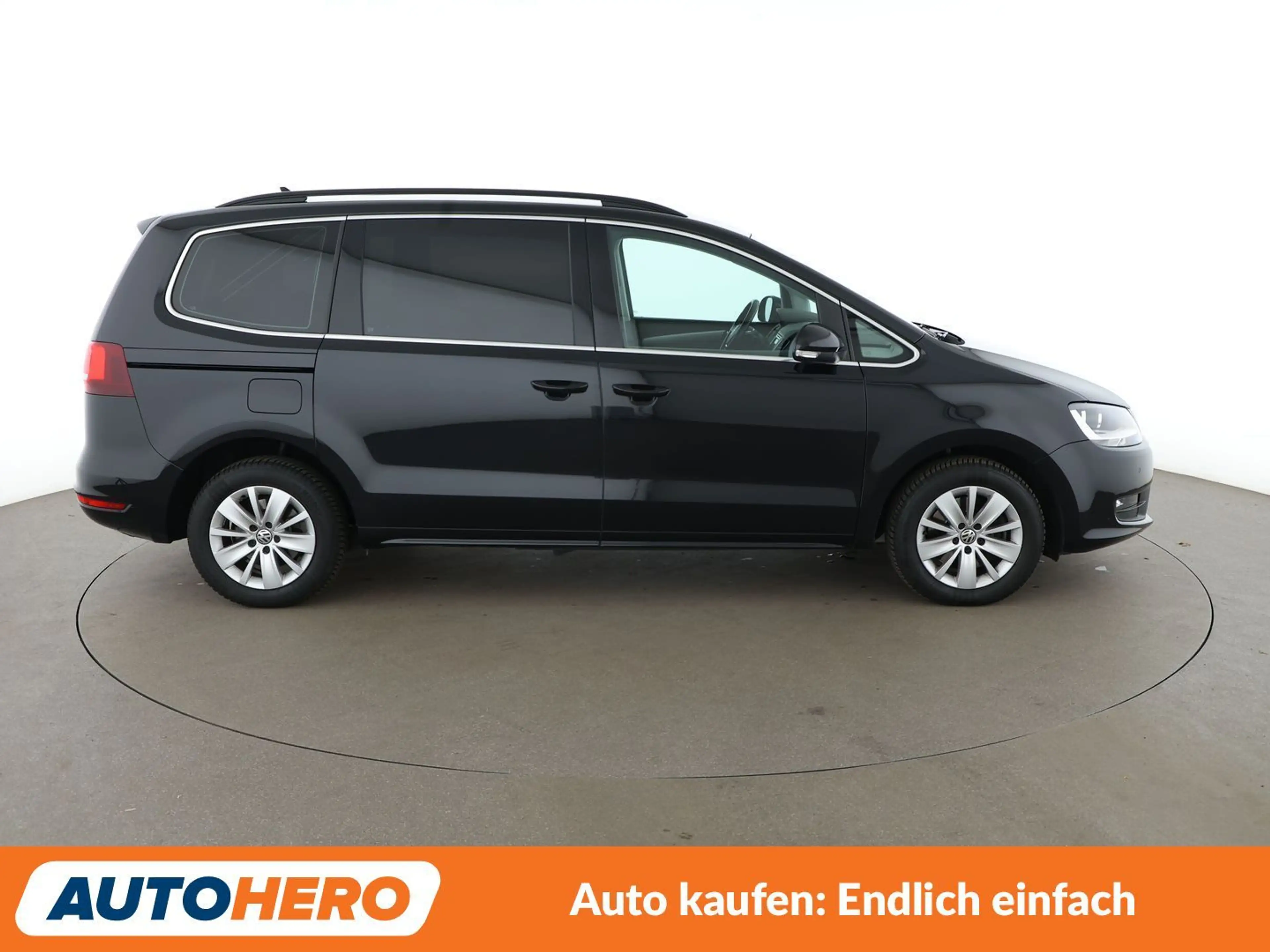 Volkswagen Sharan 1.4 TSI Comfortline BMT Aut.*NAVI*PDC*SHZ* — photo 7