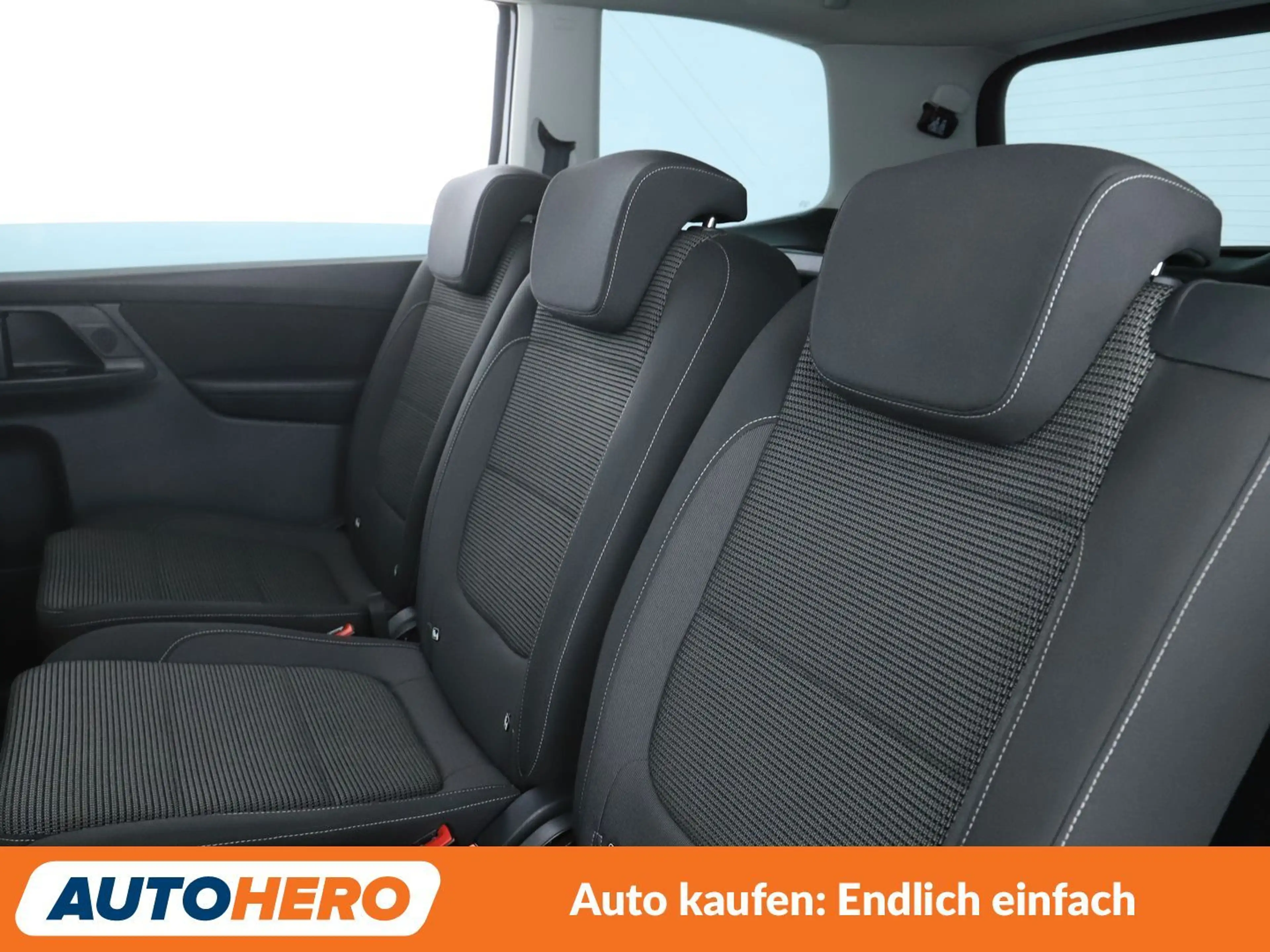 Volkswagen Sharan 1.4 TSI Comfortline BMT Aut.*NAVI*PDC*SHZ* — photo 14