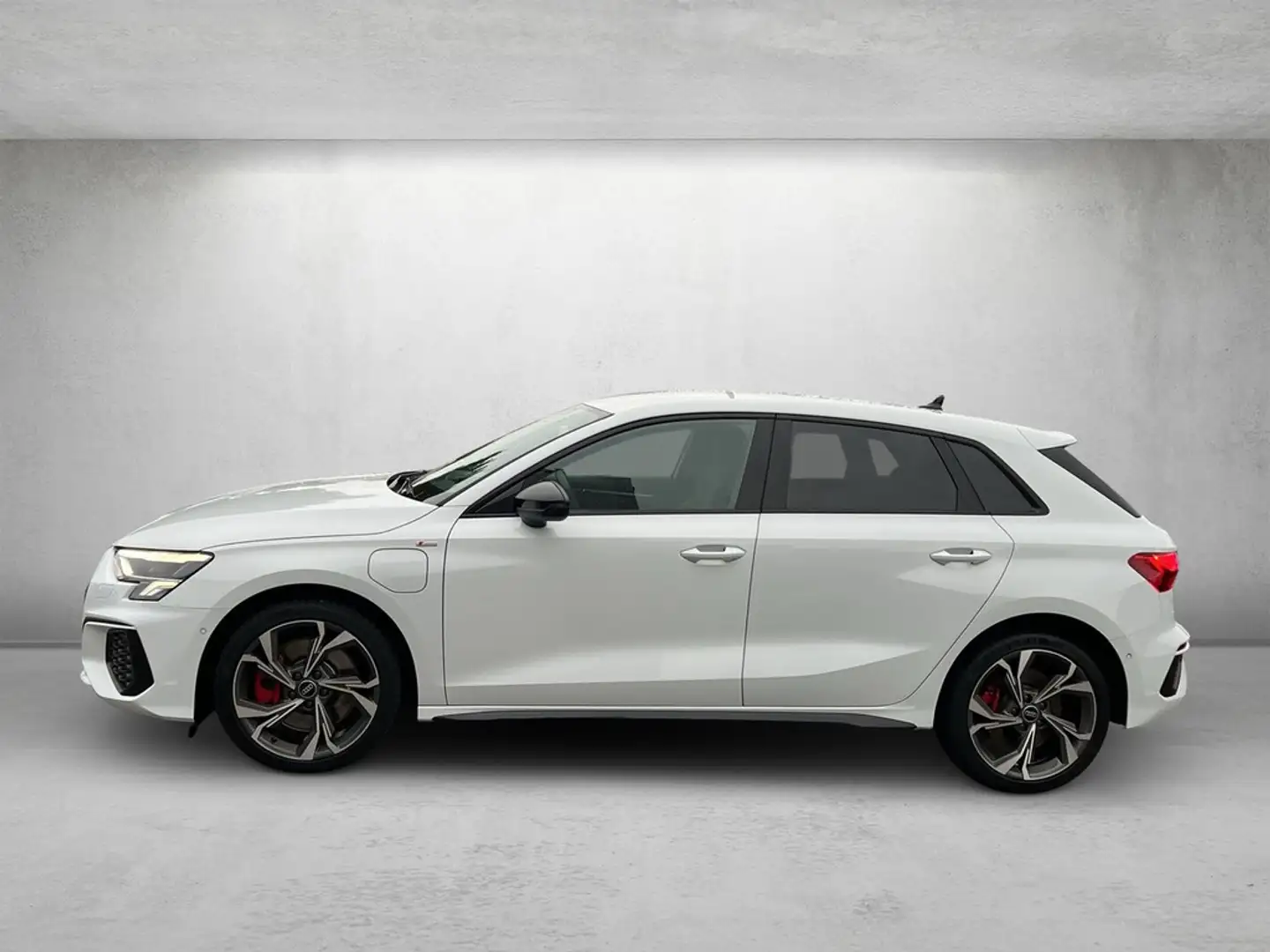 Audi A3 Sportback S line 45 TFSI e S tronic *Kamera* Weiß - 2