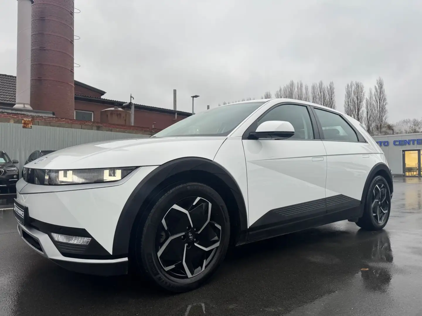 Hyundai IONIQ 5 *DYNAMIQ*LED*RFK*NAVI*SITZH*ACC*1HAND Bianco - 1