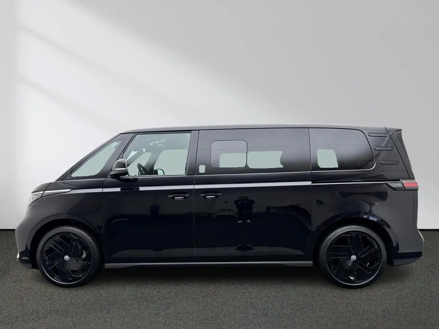 Volkswagen ID. Buzz GTX 4MOTION lang Panorama Navi Memory Schwarz - 2