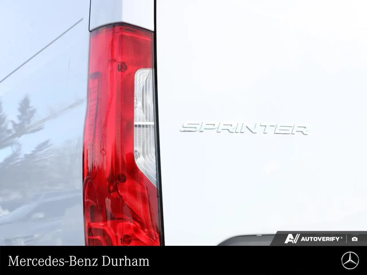 Mercedes-Benz Sprinter photo Mercedes-Benz Sprinter