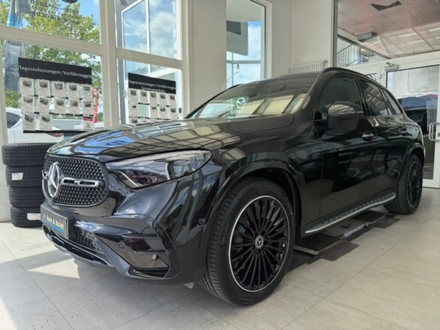 Mercedes-Benz GLC 450 d AMG PREMIUM PLUS+PANO+BURMESTER+AHK+LUFT Schwarz - 2