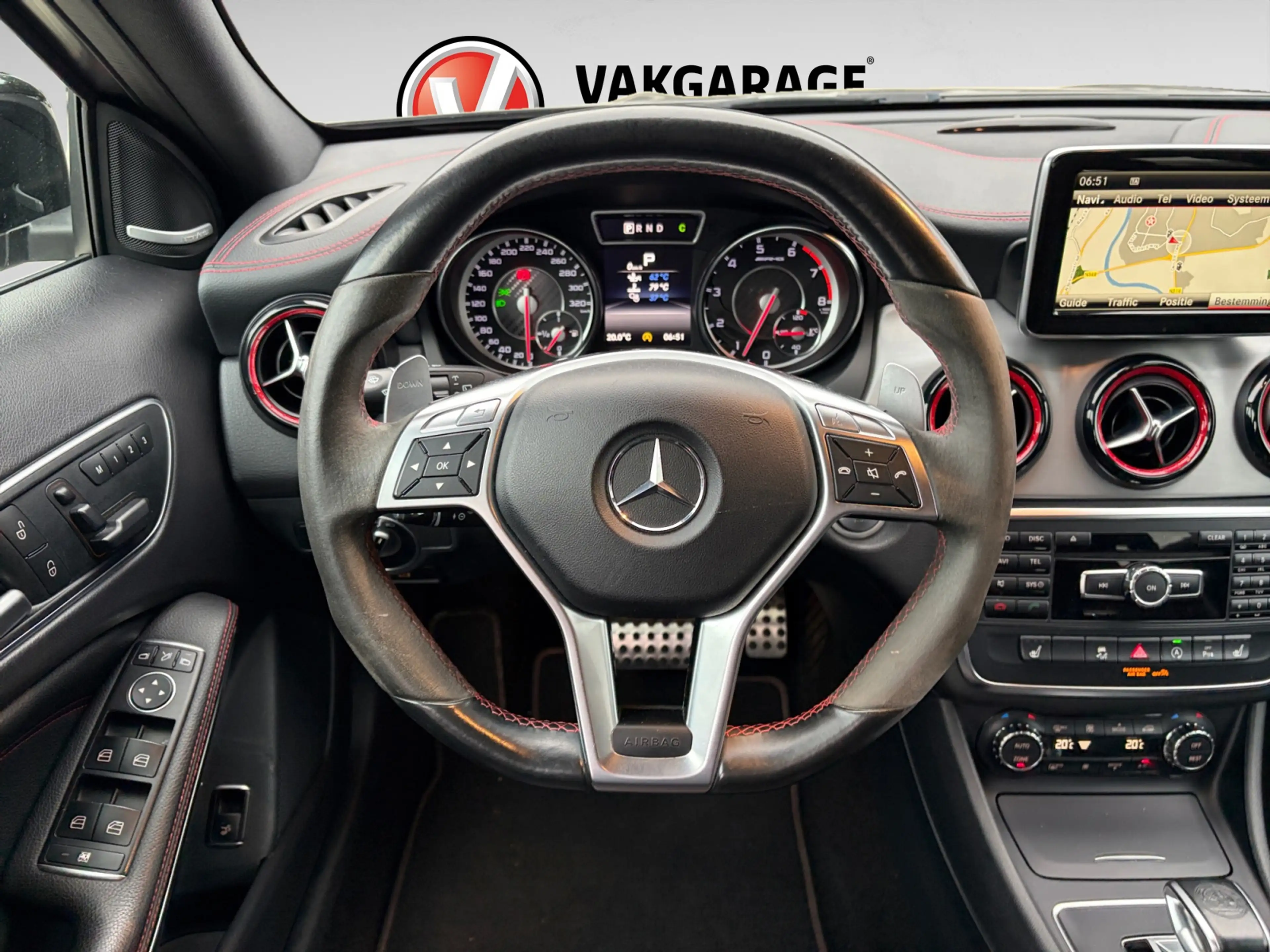 Mercedes-Benz GLA 45 AMG 4MATIC | Automaat | Cruise | Navigatie | Stoelverw — photo 4