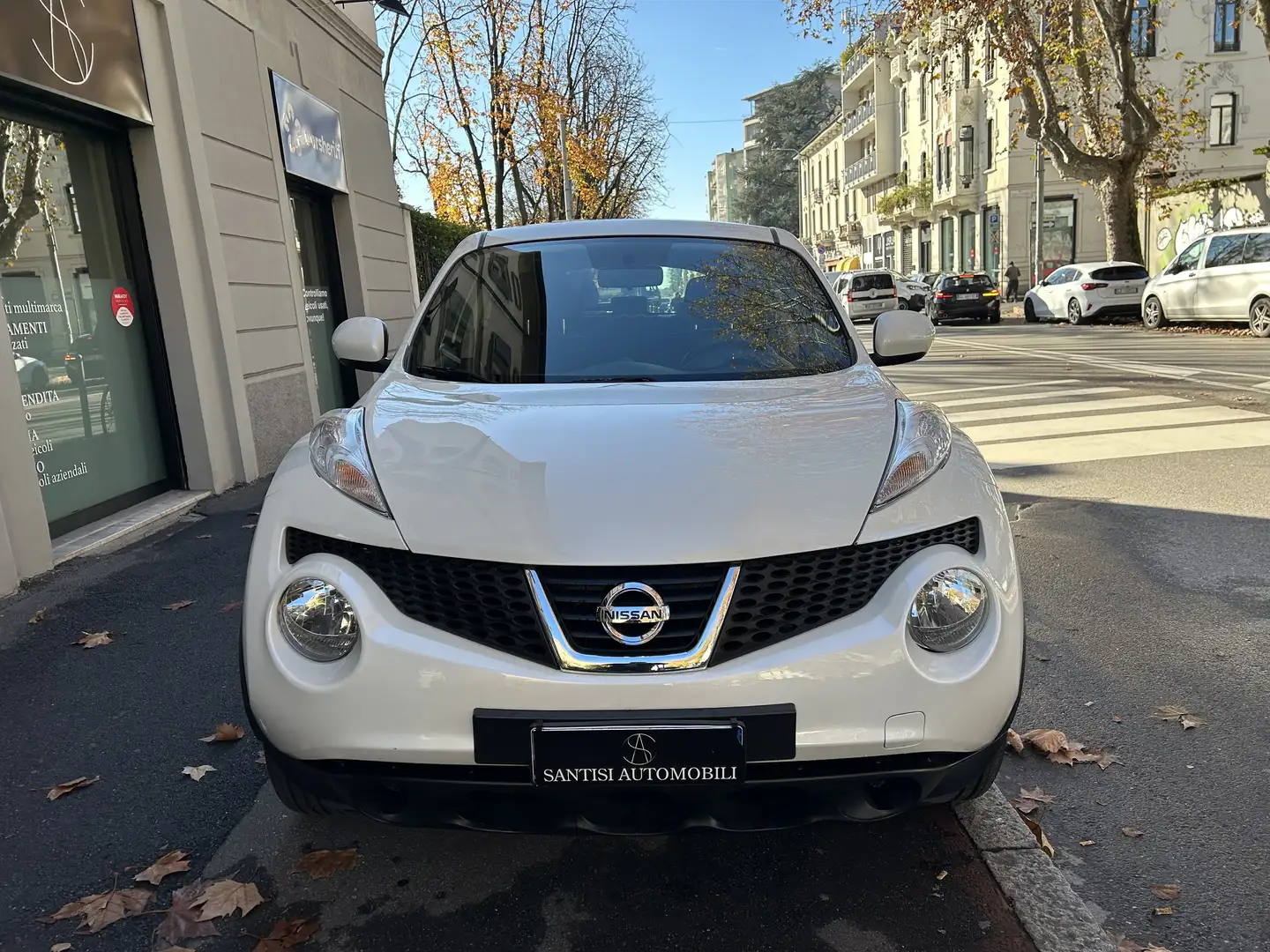 Nissan Juke 1.6 Visia EURO 5B | 90.000KM | NEOPATENTATI!!! Weiß - 2
