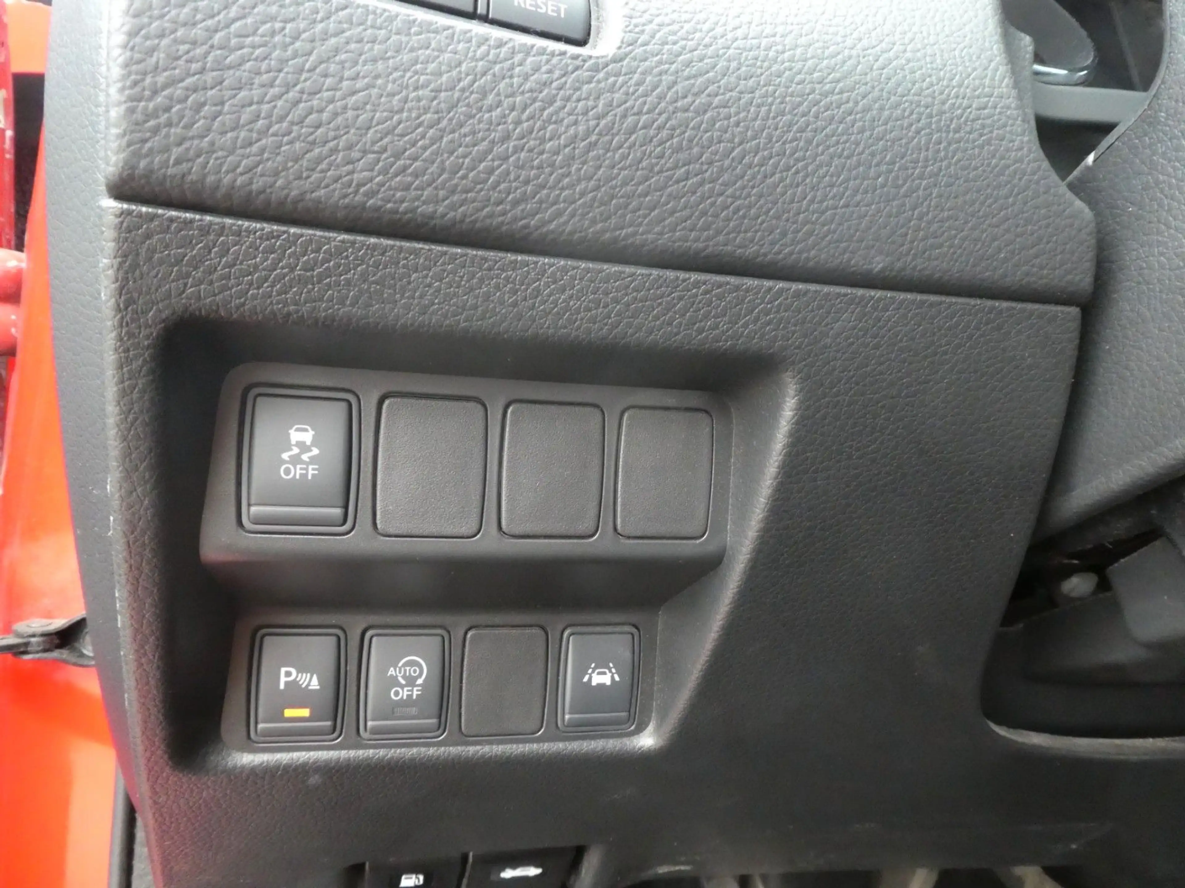 Nissan Qashqai Tekna Klima, Navi, SHZ, Kamera, Pano — photo 15