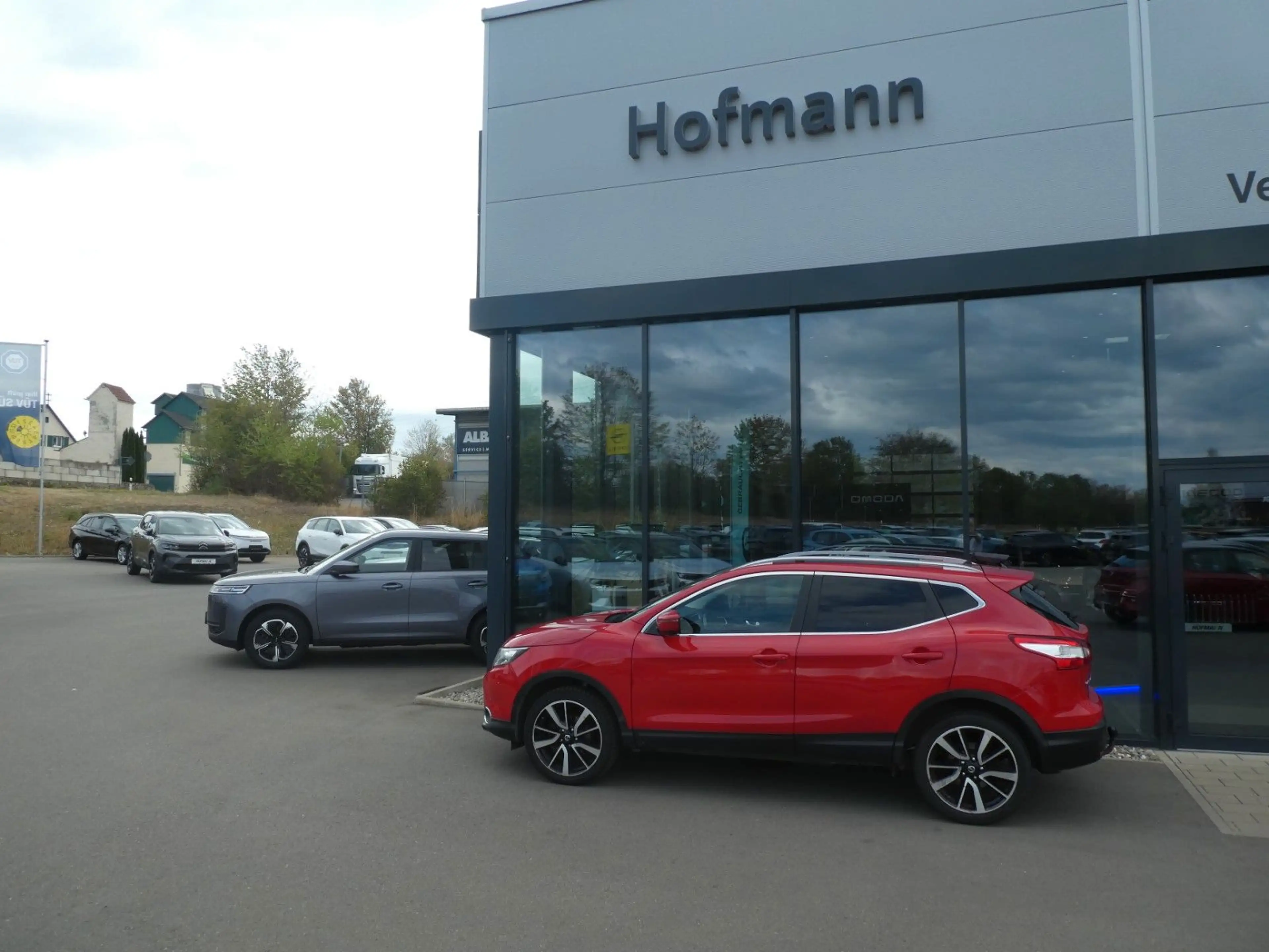 Nissan Qashqai Tekna Klima, Navi, SHZ, Kamera, Pano — photo 3
