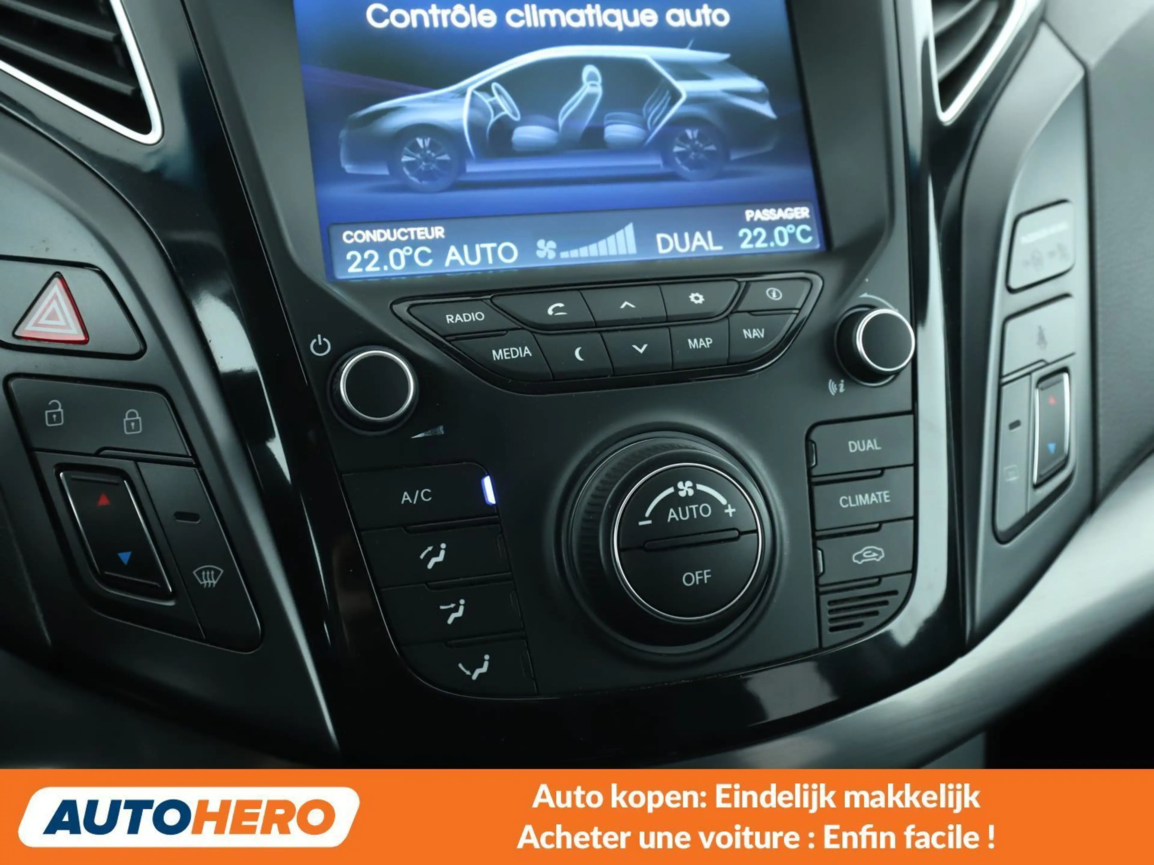Hyundai i40 1.7 CRDi Business — photo 14