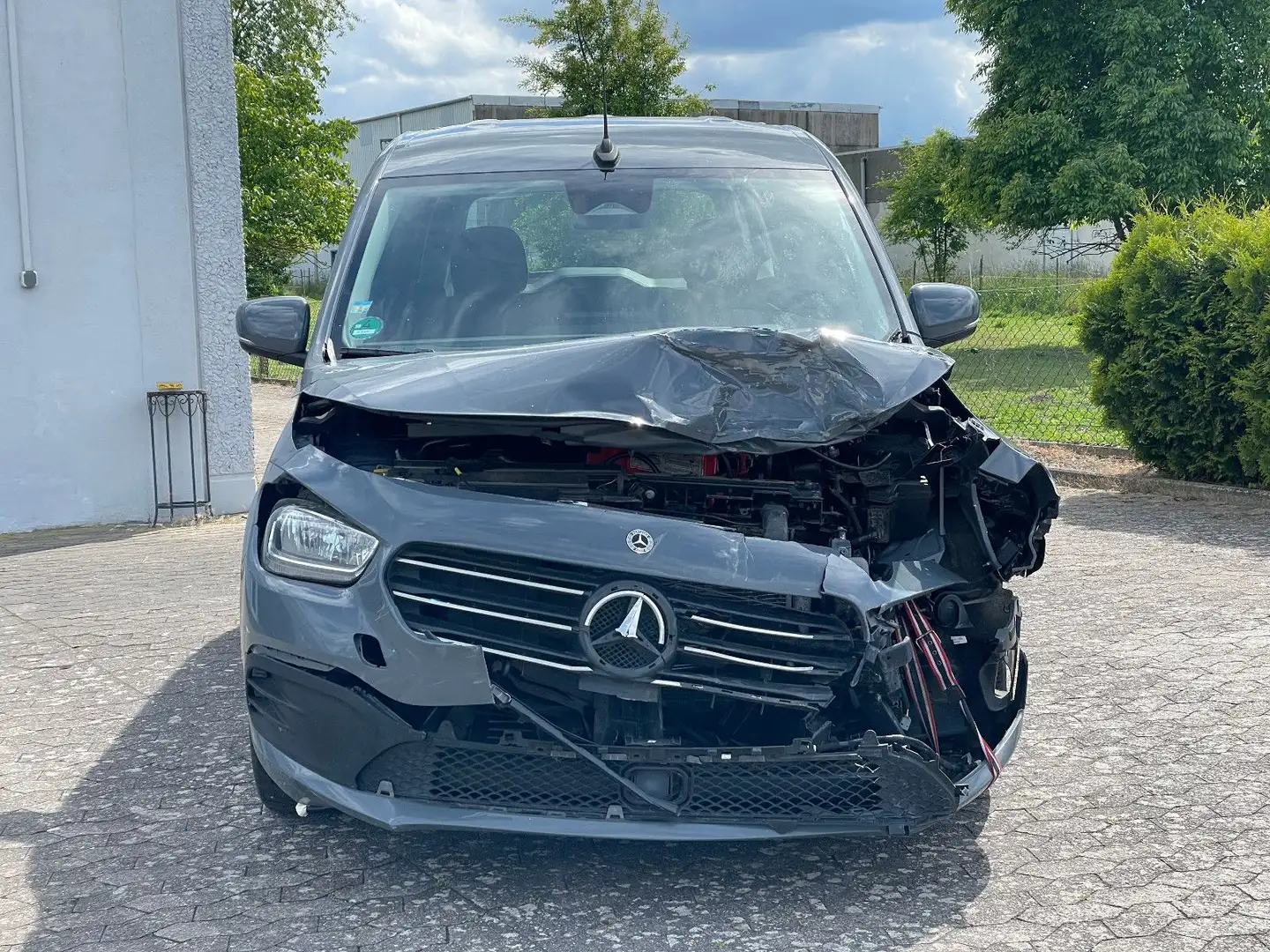 Mercedes-Benz T-Class 160 *1.Hand*Navi* Gris - 2