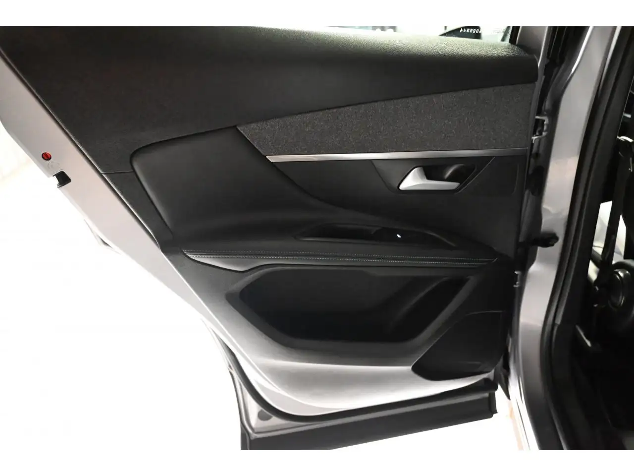 Peugeot 3008 3008 — photo 19