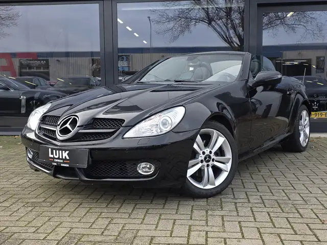 Mercedes-Benz SLK 300 Prestige 6 cilinder + NEKVERW. + HARMAN KARDON + X
