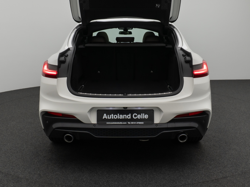BMW X4 xD30d M Sport Kamera Panoram HUD DAB HiFi AHK — photo 13