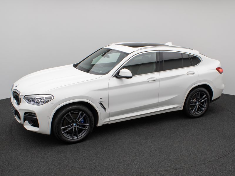 BMW X4 xD30d M Sport Kamera Panoram HUD DAB HiFi AHK — photo 12