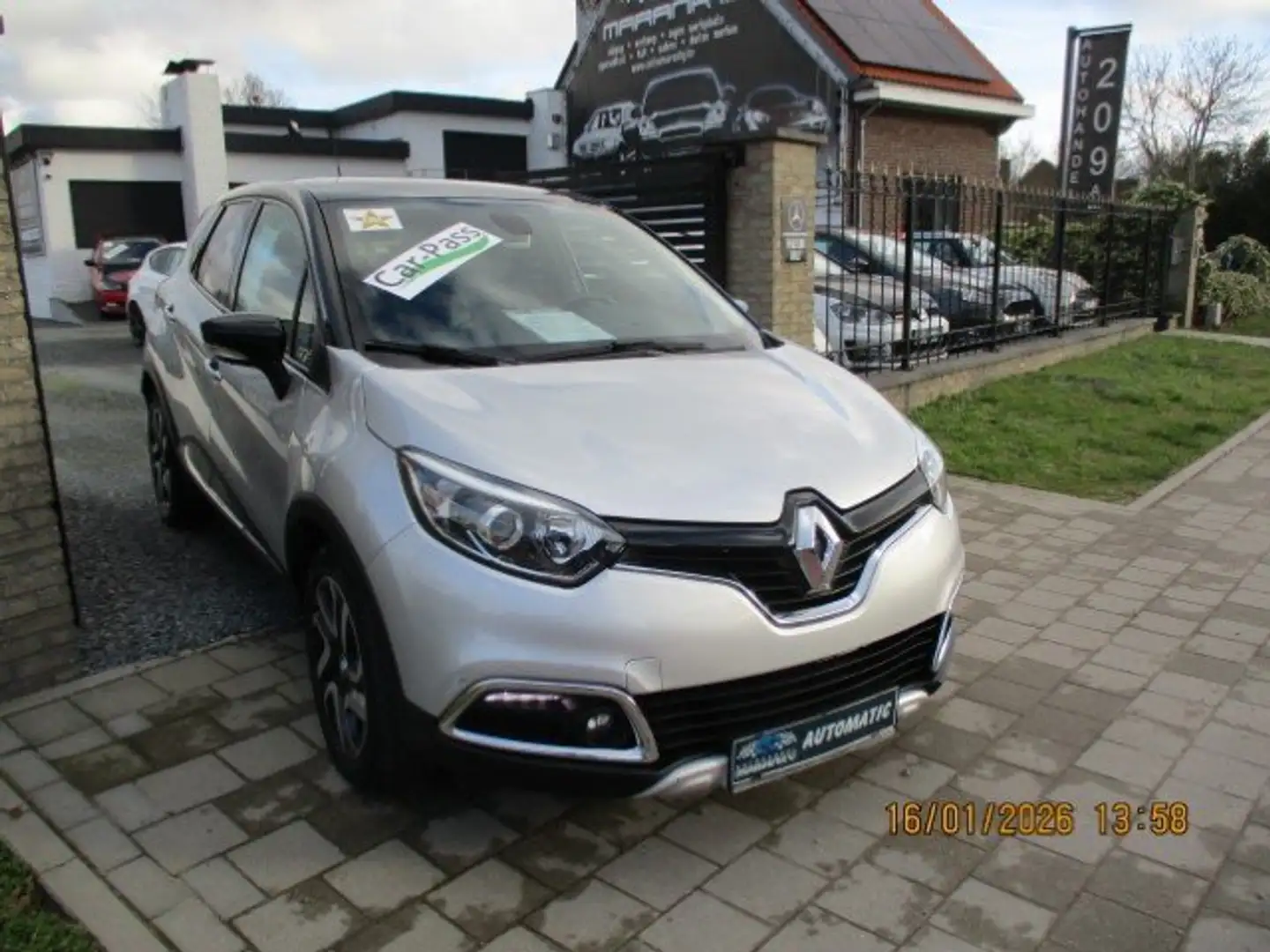 Renault Captur 1.2TCe 120 EDC INITIAL PARIS AUTOMAAT FULL OPTION - 1