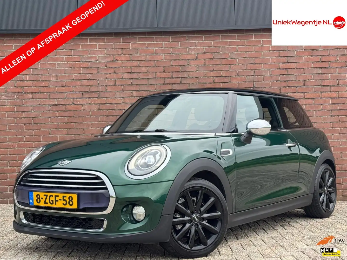 MINI Cooper Mini 1.5 Chili Business | NL-AUTO! | NAVI! Vert - 1