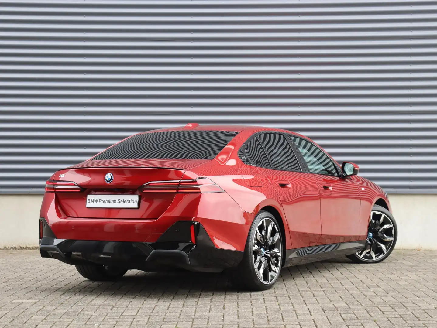 BMW i5 Sedan eDrive40 | M Sportpakket Pro | Driving Assis Roşu - 2