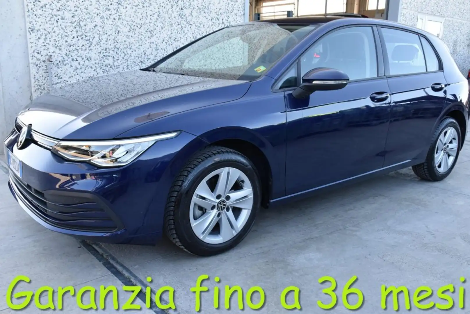 Volkswagen Golf 1.0 eTSI EVO DSG Life *Luci ambiente* Blu/Azzurro - 1
