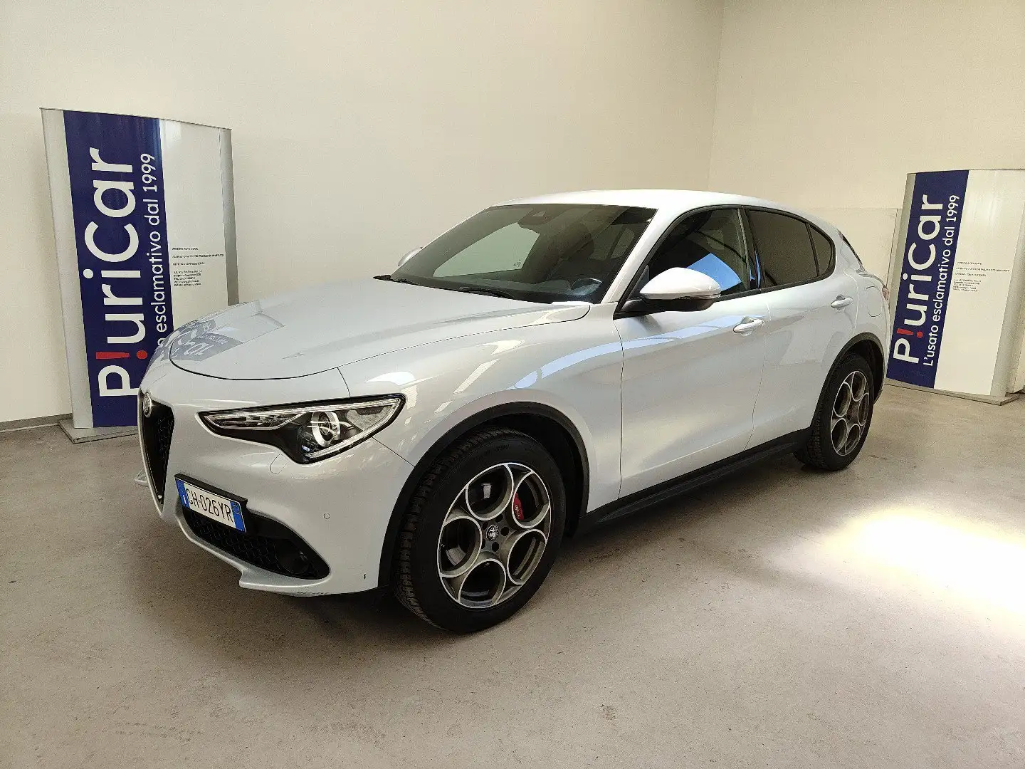 Alfa Romeo Stelvio 2.2 TD AT8 Q4 Pelle/Tessuto Navi BLISS Cerchi 19” Grigio - 1