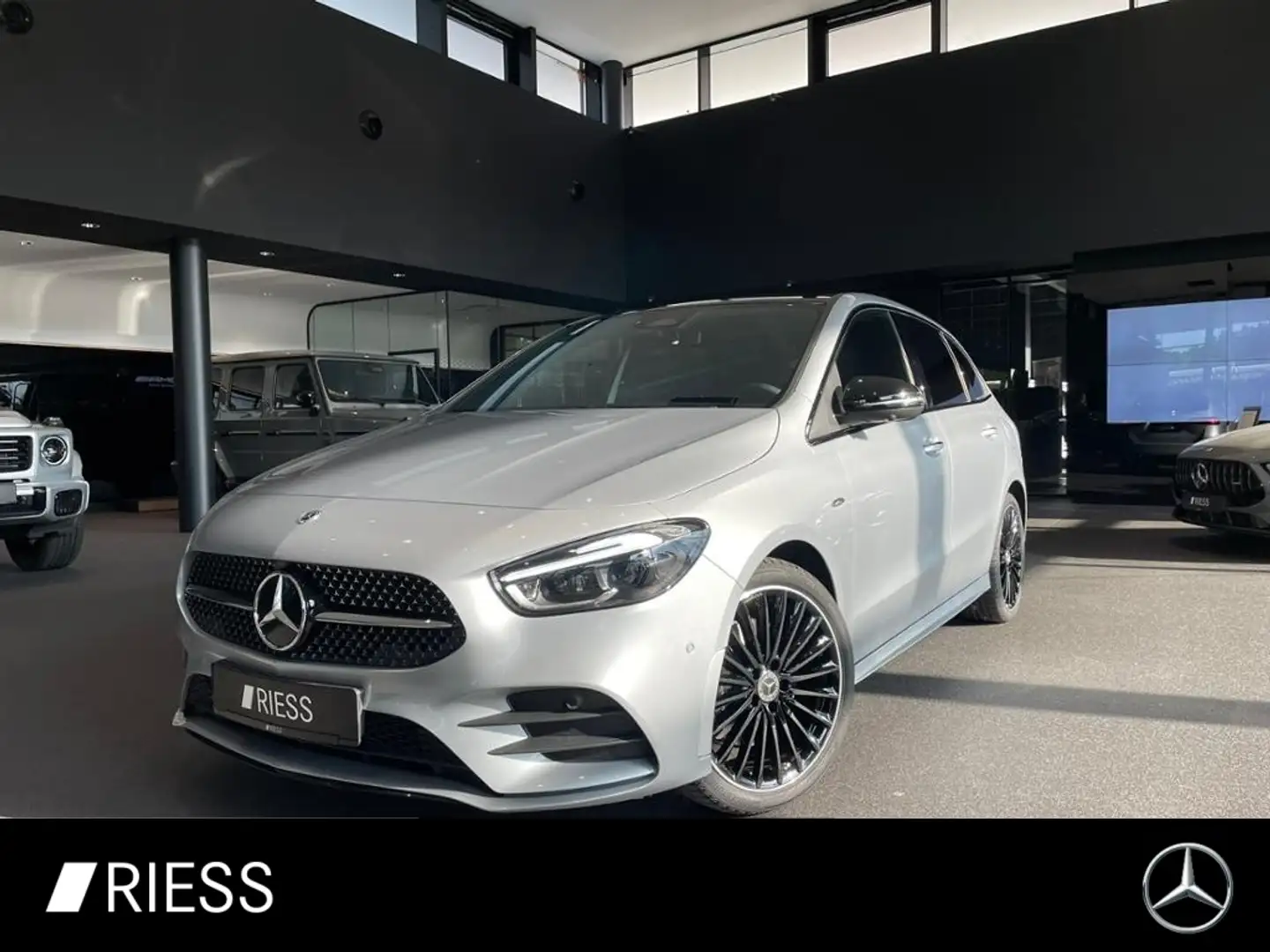 Mercedes-Benz B 250 e mit EQ Hybrid Technologie SD SpurW PDC Srebrny - 1