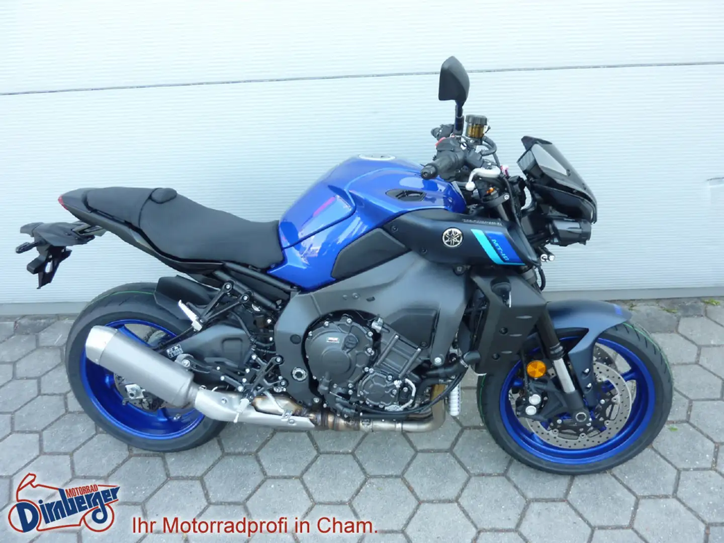 Yamaha MT-10 schwarz + blau sofort incl Akrapovic Modrá - 1
