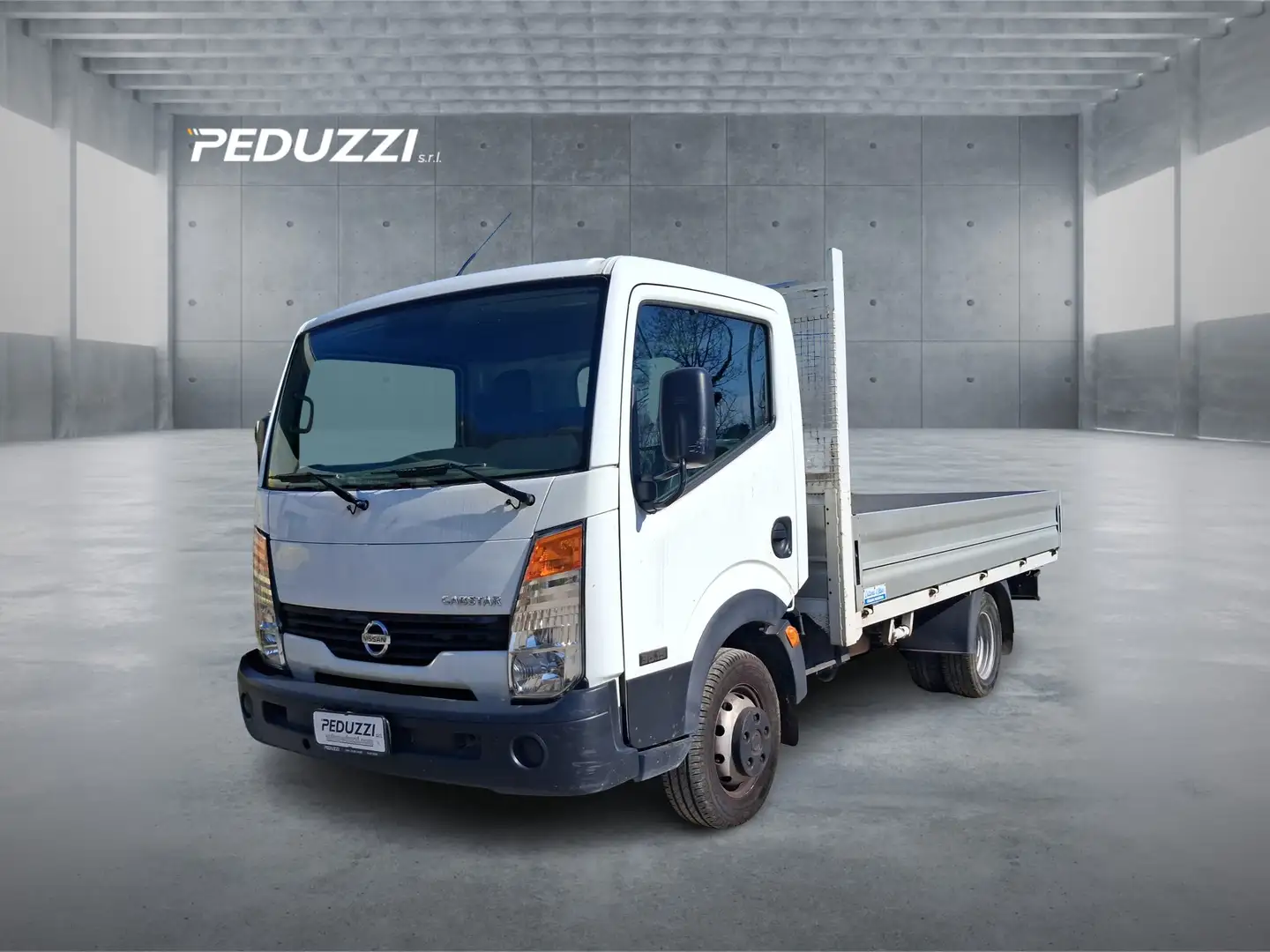 Nissan Cabstar F24.35 CASSONE FISSO Blanco - 2