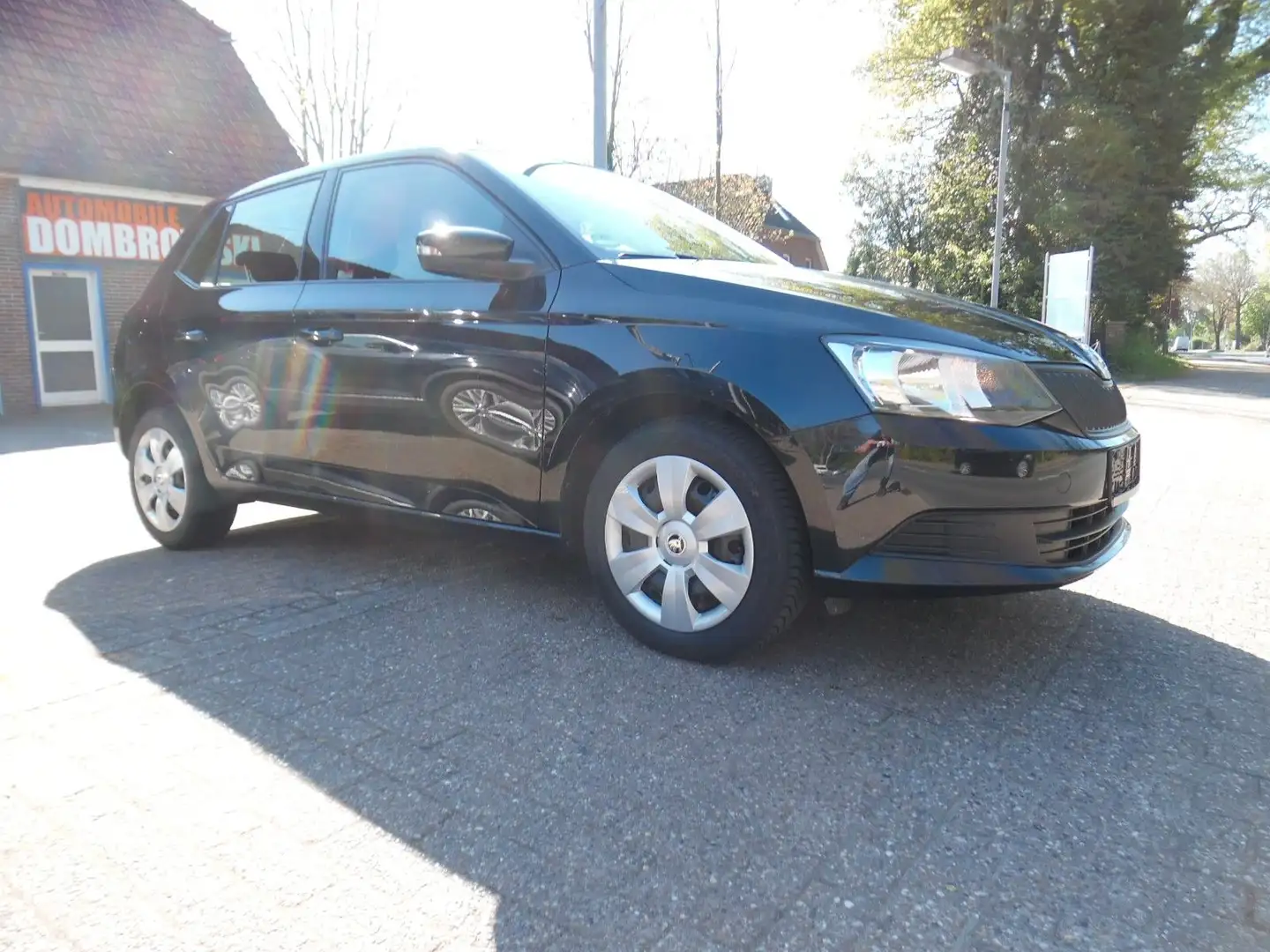 Skoda Fabia Cool Plus*Tempomat*5-Türer*DAB*USB Schwarz - 1