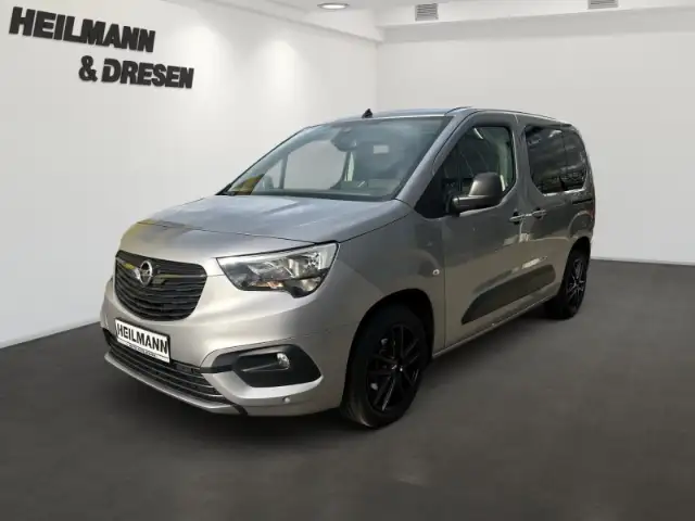 Opel Combo Life Edition 1.2 NaviPro/Lenkrad/Sitzheizung/Parkpilot/
