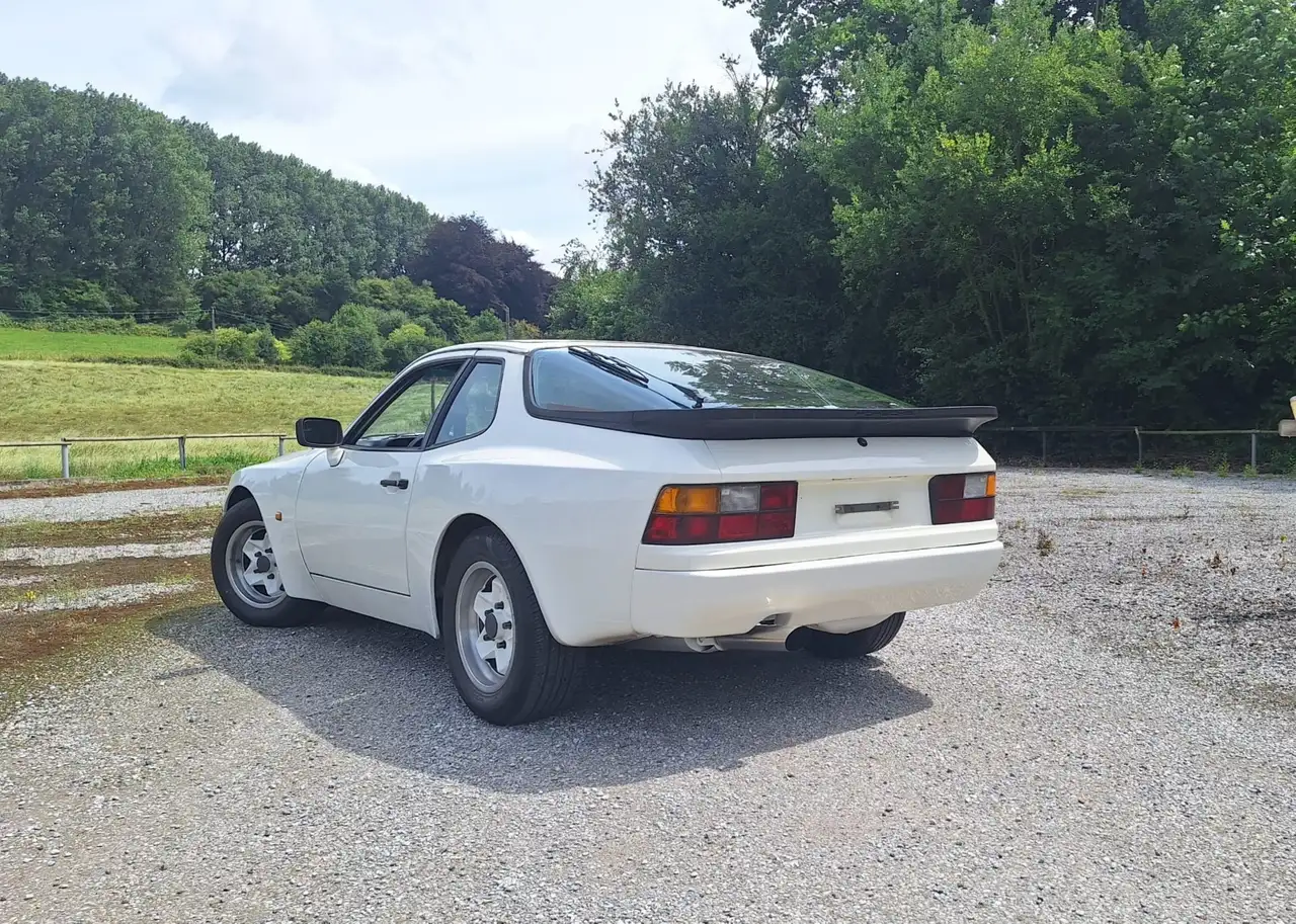 Porsche 944 II, foto 3