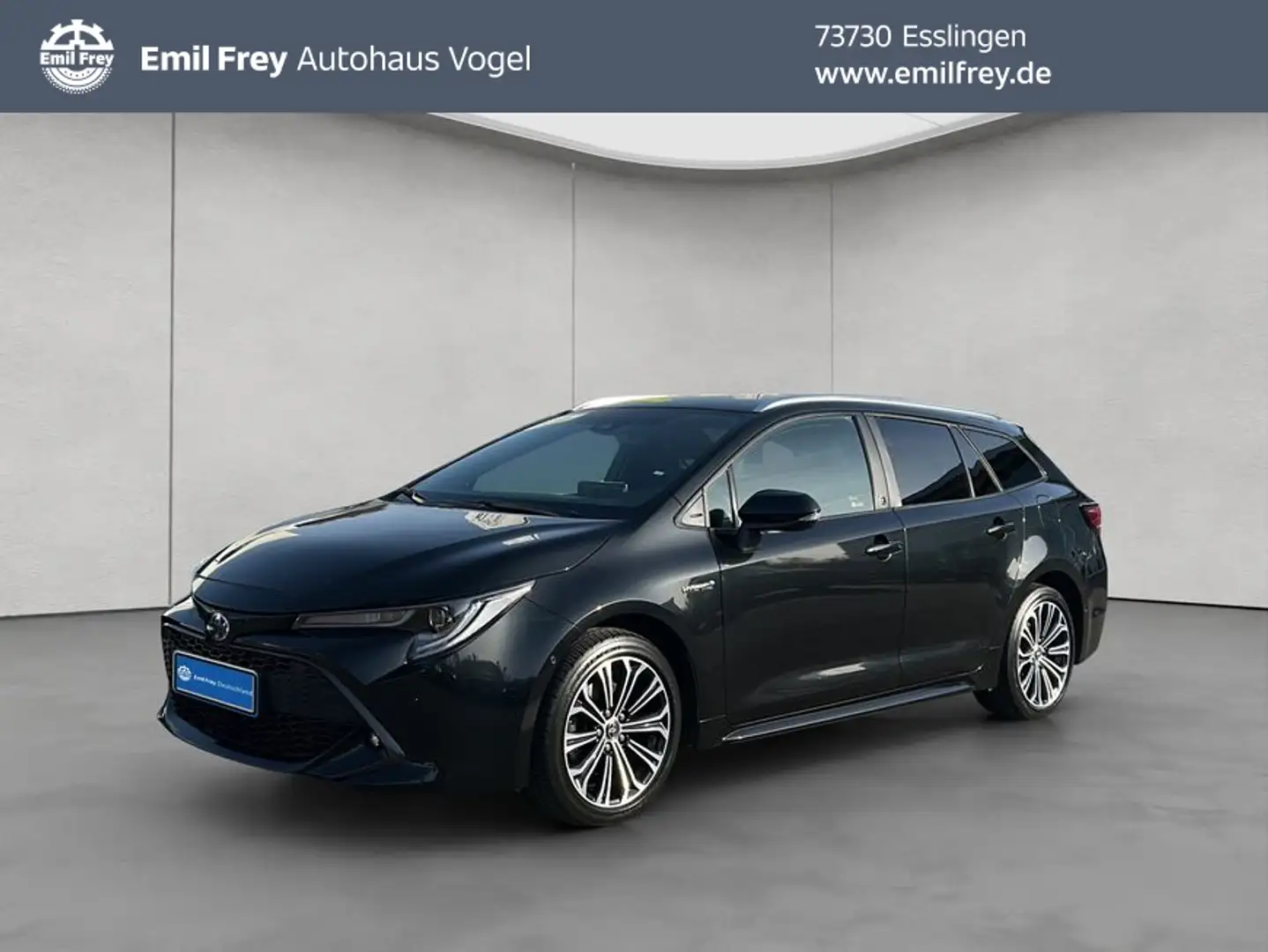 Toyota Corolla 2.0 Hybrid Touring Sports Team D Zwart - 1
