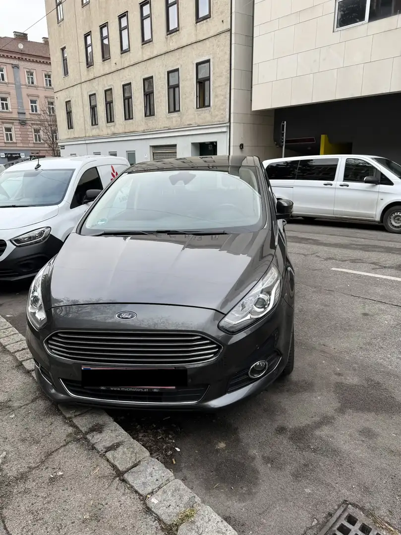 Ford S-Max Titanium 2.0 TDCi Auto-Start/Stop - 1