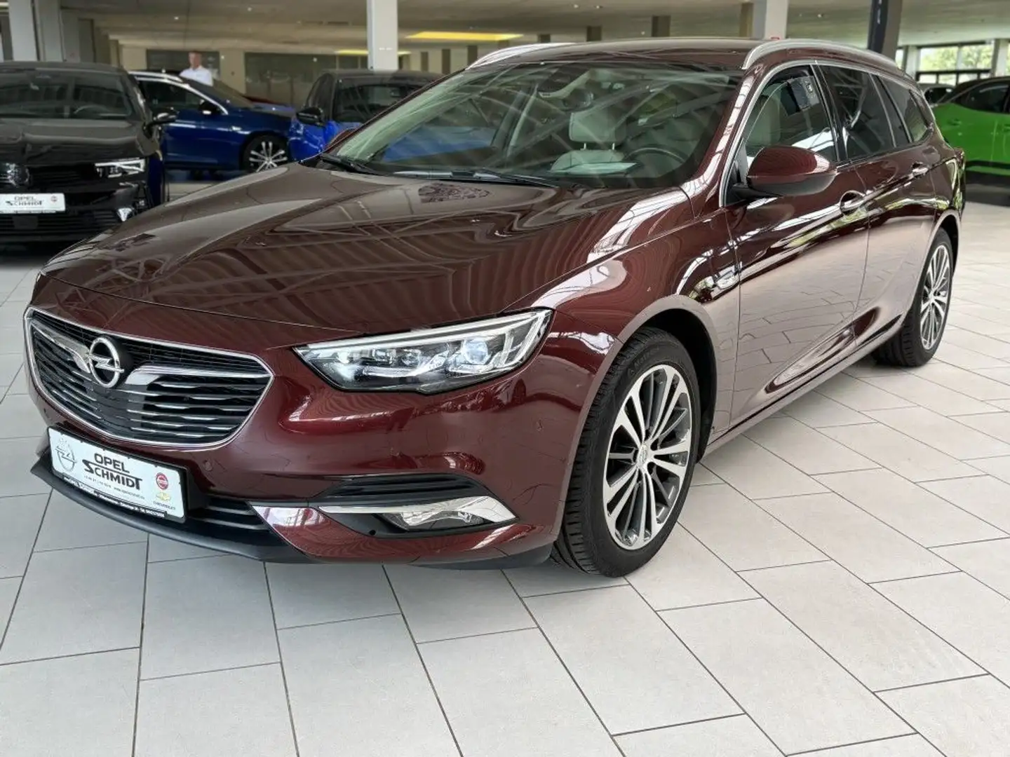 Opel Insignia Sports Tourer 2.0 Diesel Aut. Business Innovation Braun - 1
